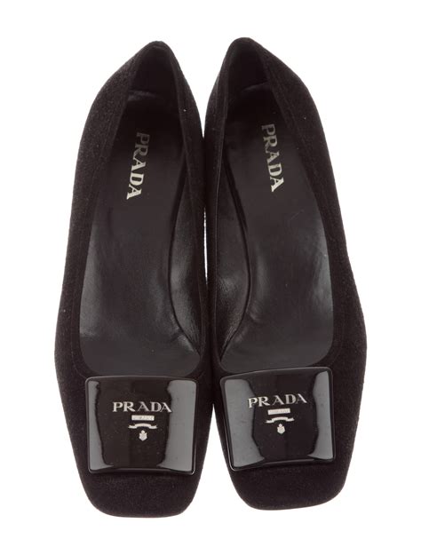 prada flats shoes.